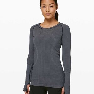 Lululemon Swiftly Tech Long Sleeve Crew In True Navy / White
